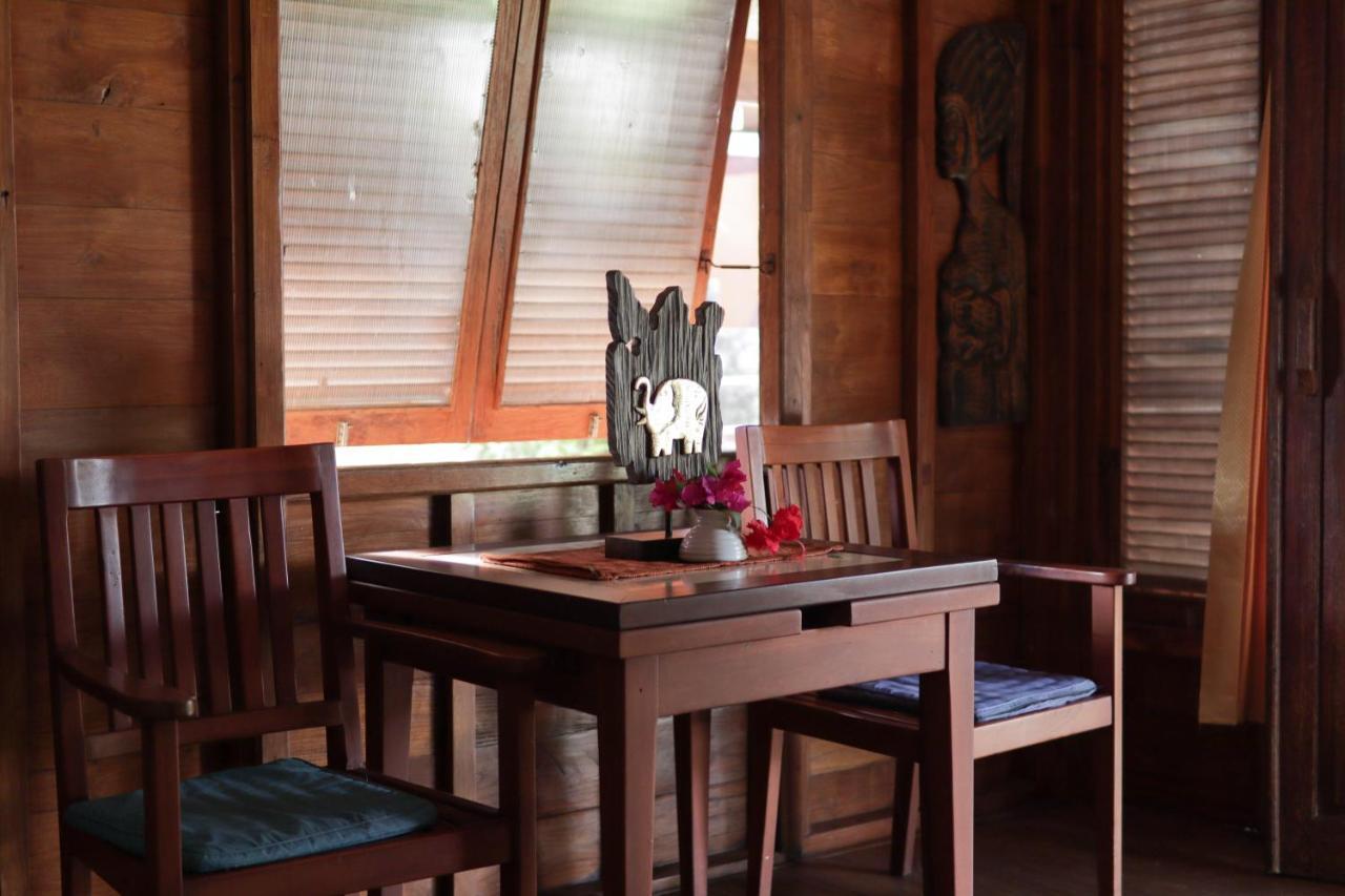 Yut'S Inn Flower Paradise Gili Gede Экстерьер фото