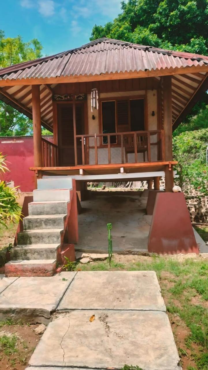 Yut'S Inn Flower Paradise Gili Gede Экстерьер фото